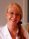 Gayanne Devry Photo 1